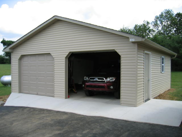 Amish built 2 car garage